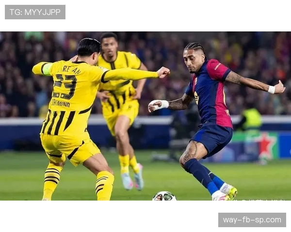 登贝莱 vs 拉菲尼亚：边锋位置竞争与战术适配差异